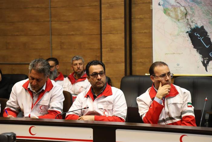 بازدید نوروزی استاندار فارس از جمعیت هلال احمر | قابی دیگر