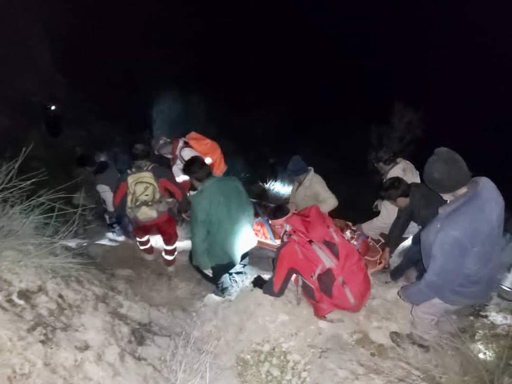 نجات جان جوان فیروزآبادی پس از سه روز مصدومیت در سرمای شدید کوه قلات
