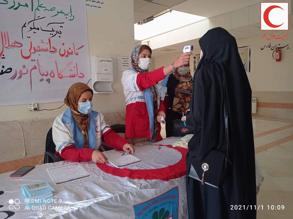 ⭕#خبر|برپایی ایستگاه سلامت توسط اعضای جوانان کانون دانشجویی هلال احمر دانشگاه پیام نور مرکز صفاشهر