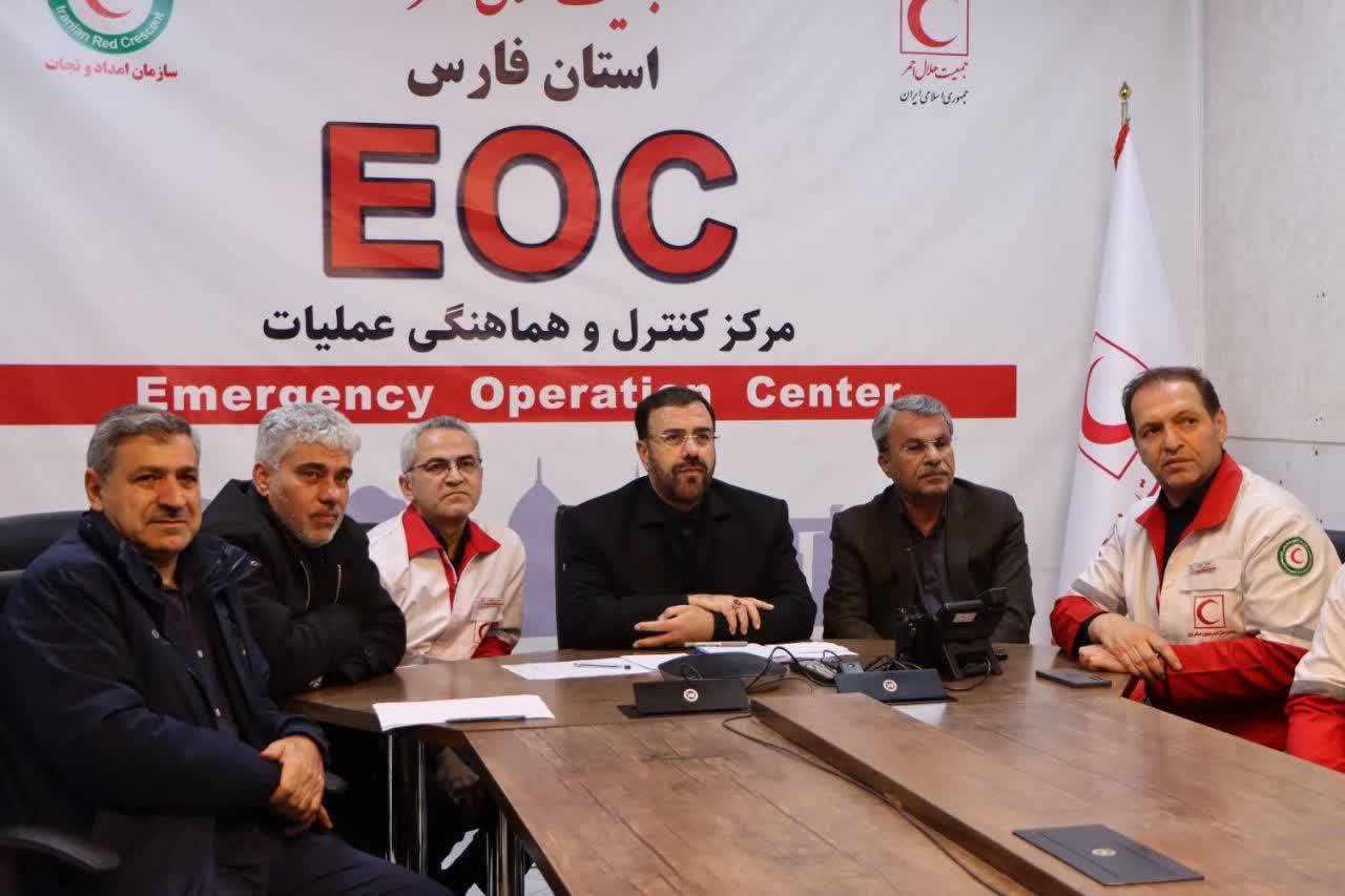 بازدید استاندار فارس از مرکز کنترل و هماهنگی اضطراری جمعیت هلال‌احمر استان