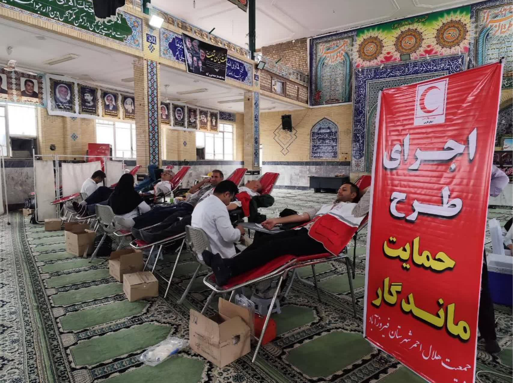 اهدا ۷۸ واحد خون توسط داوطلبان جمعیت هلال‌احمر فیروزآباد
