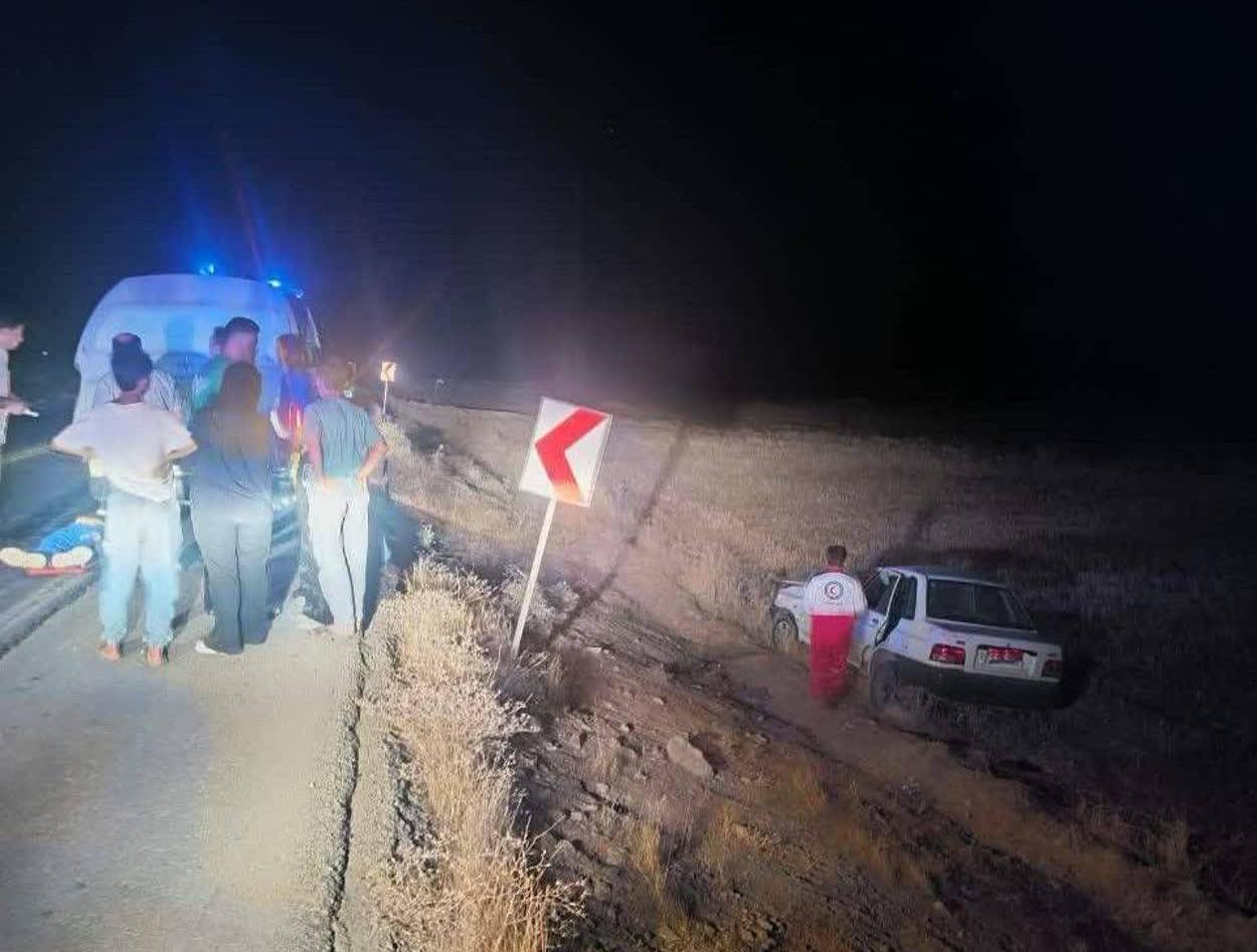 واژگونی پراید در جادهکازرون به کنارتخته با ۴مصدوم